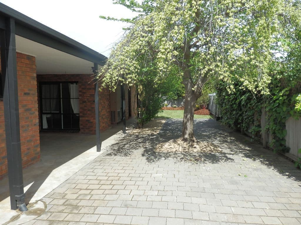 7 Evans Court, ECHUCA VIC 3564, Echuca - Thumbnail 2