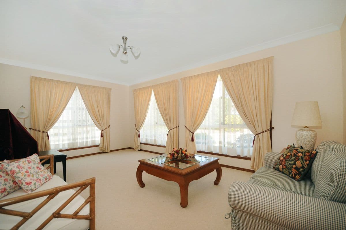 27 Ward Street, MIDDLE RIDGE QLD 4350, Middle Ridge - Thumbnail 2