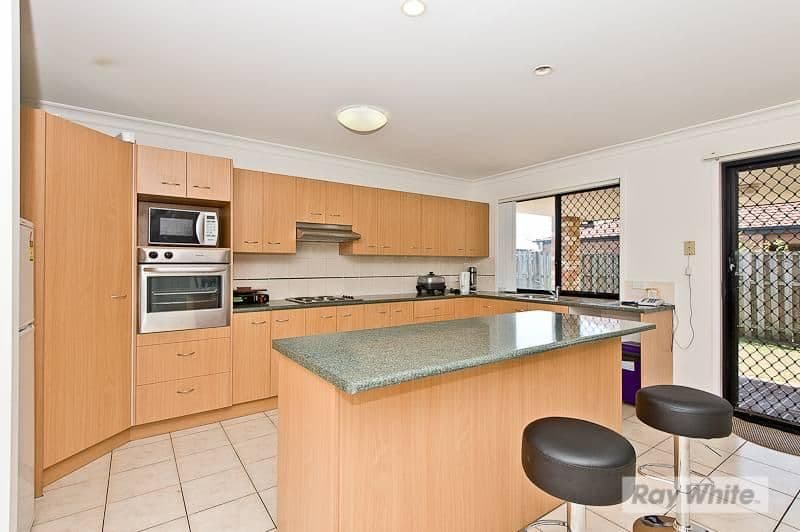 7 Leopard Tree Close, BRACKEN RIDGE QLD 4017, Bracken Ridge - Thumbnail 2