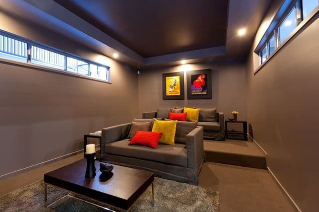11 Rowsley Street, GREENSLOPES QLD 4120, Greenslopes - Thumbnail 4