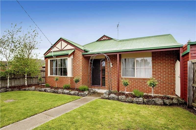 16 Carbine Drive, ST ALBANS PARK VIC 3219, St Albans Park - Image 1
