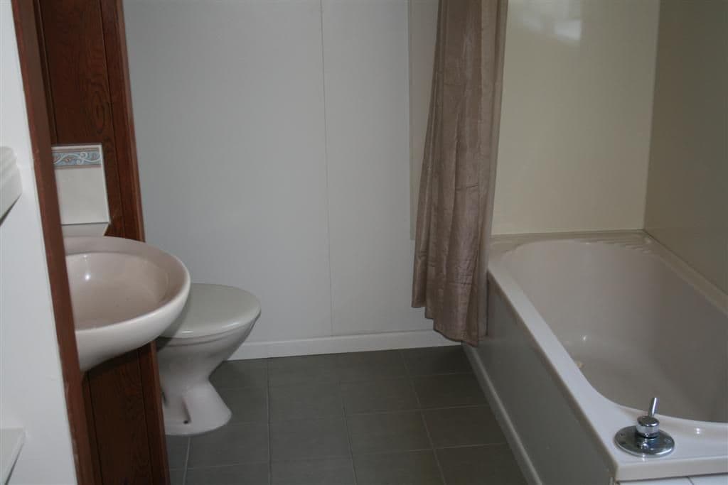 54 Steuart Street, BUNDABERG NORTH QLD 4670, Bundaberg North - Thumbnail 8
