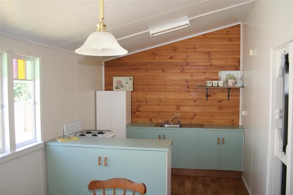 54 Steuart Street, BUNDABERG NORTH QLD 4670, Bundaberg North - Thumbnail 3