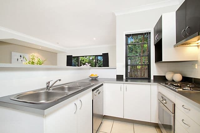 19 Worden Street, MORNINGSIDE QLD 4170, Morningside - Thumbnail 4