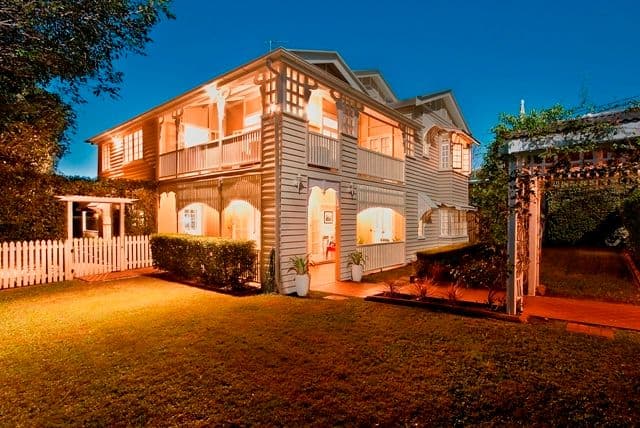 27 Dublin Street, CLAYFIELD QLD 4011, Clayfield - Image 1
