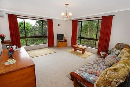 235 Panorama Drive, ROSEMOUNT QLD 4560, Rosemount - Thumbnail 3