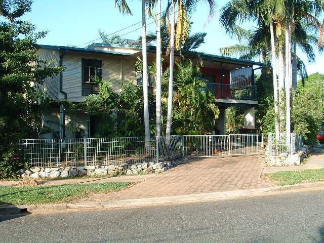 44 Copeland Crescent, NAKARA NT 0810, Nakara - Thumbnail 2