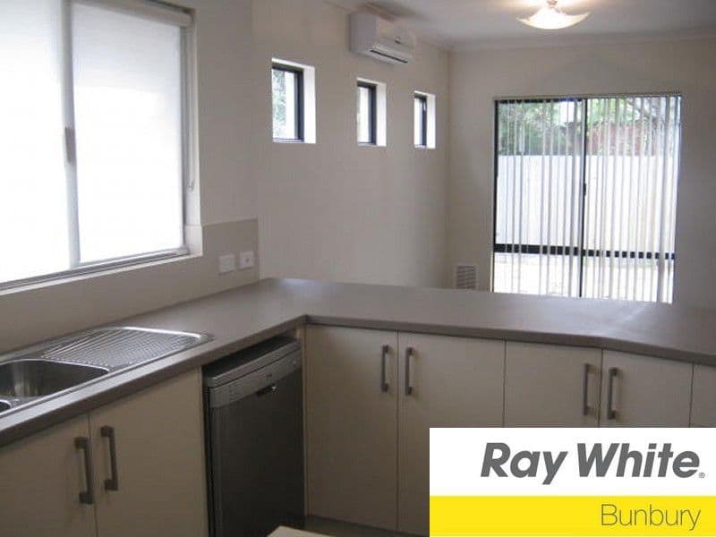 35C Gibbs Street, BUNBURY WA 6230, Bunbury - Thumbnail 2