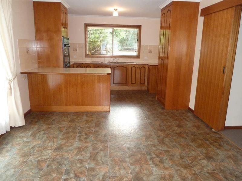 8 Murndal Court, MOUNT GAMBIER SA 5290, Mount Gambier - Thumbnail 5