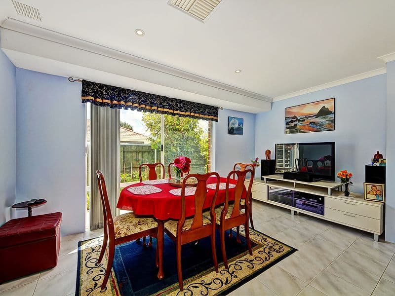 42 Ritchie Drive, ROCKINGHAM WA 6168, Rockingham - Thumbnail 5