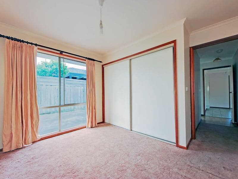 17 St Lawrence Close, WERRIBEE VIC 3030, Werribee - Thumbnail 7