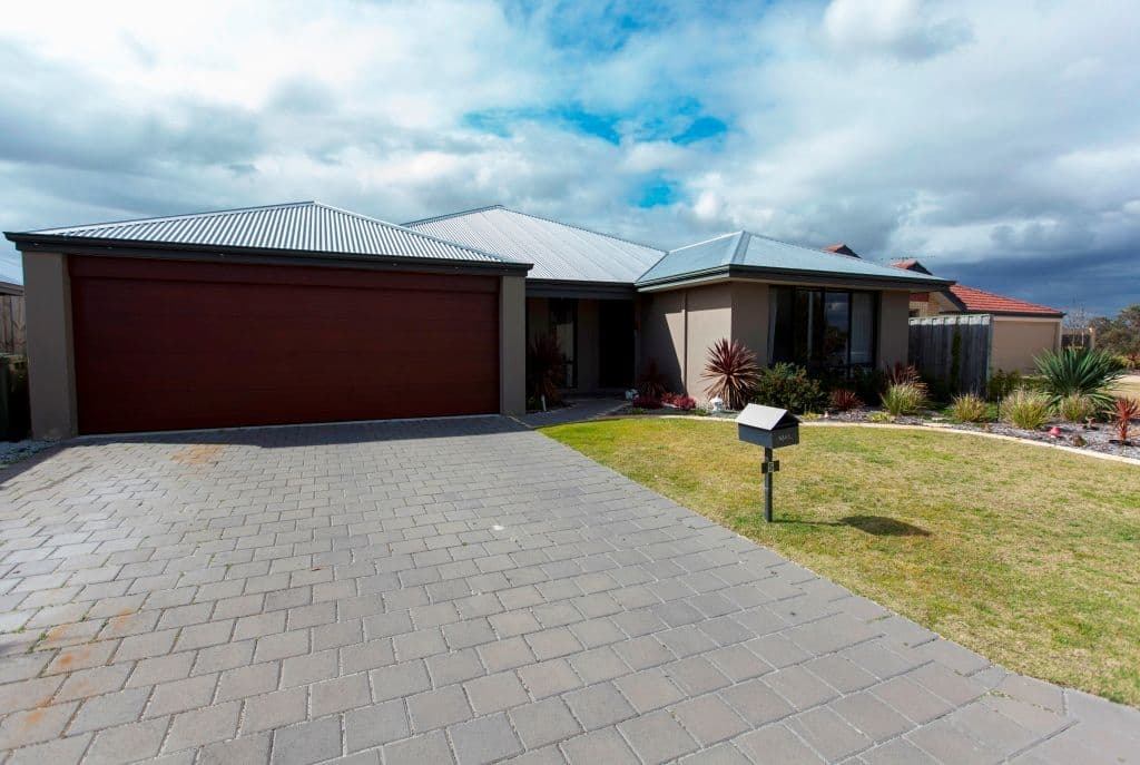 5 Hoyton Close, ELLENBROOK WA 6069, Ellenbrook - Thumbnail 5