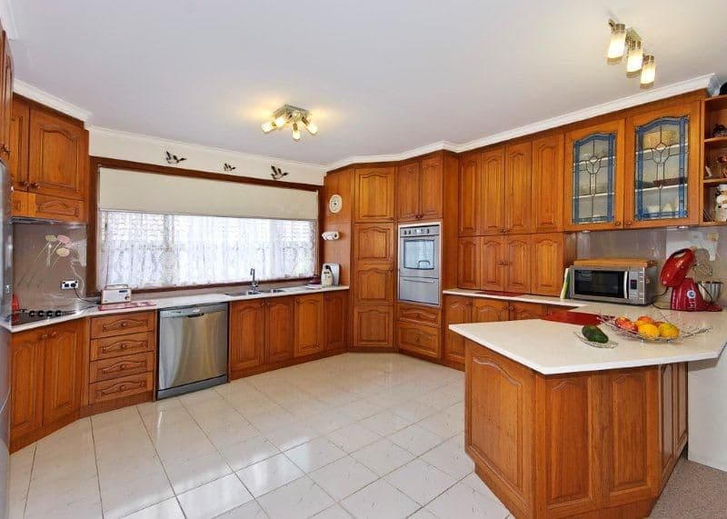 77 Howard Road, DINGLEY VILLAGE VIC 3172, Dingley Village - Thumbnail 3