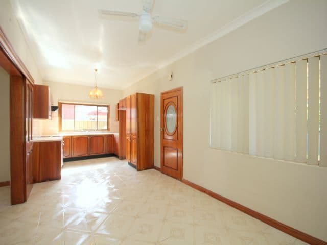 141 Wattle Street, PUNCHBOWL NSW 2196, Punchbowl - Thumbnail 3