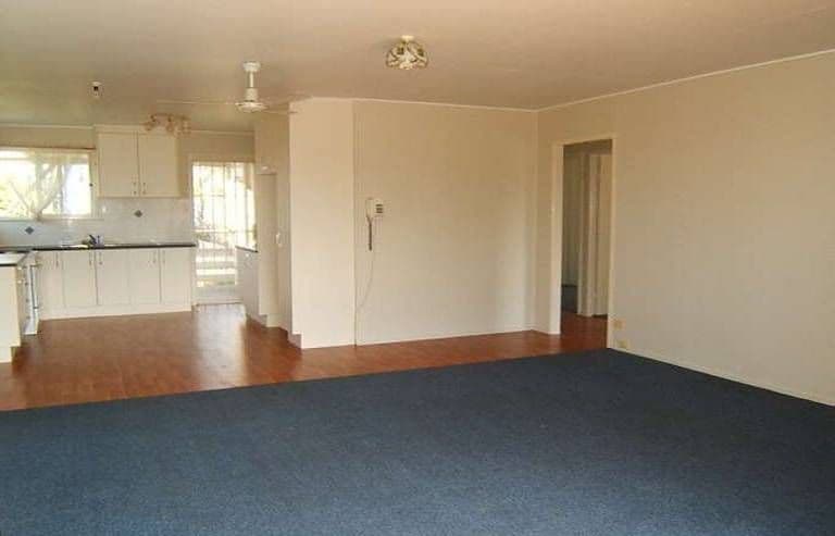 15 Rusbrook Street, REDLAND BAY QLD 4165, Redland Bay - Thumbnail 3