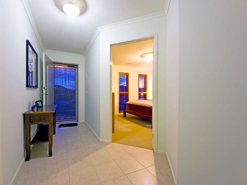 13 Bradman Drive, TARNEIT VIC 3029, Tarneit - Thumbnail 3