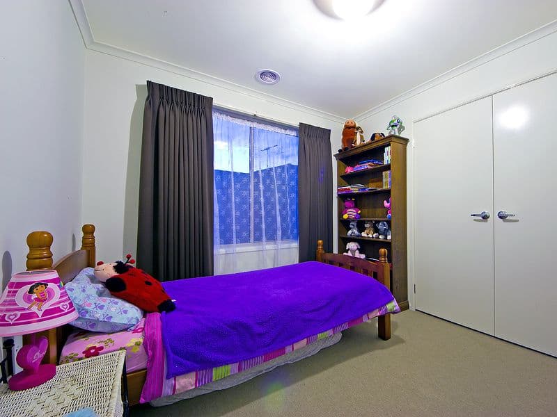 13 Bradman Drive, TARNEIT VIC 3029, Tarneit - Thumbnail 8
