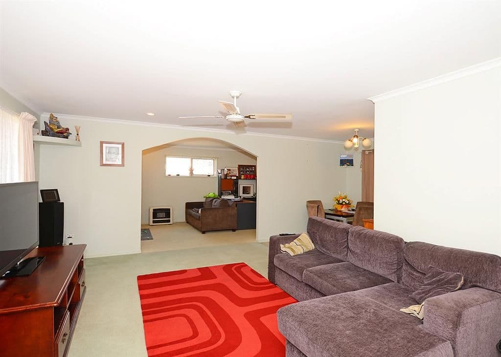 37 Bunker Avenue, URRAWEEN QLD 4655, Urraween - Thumbnail 6