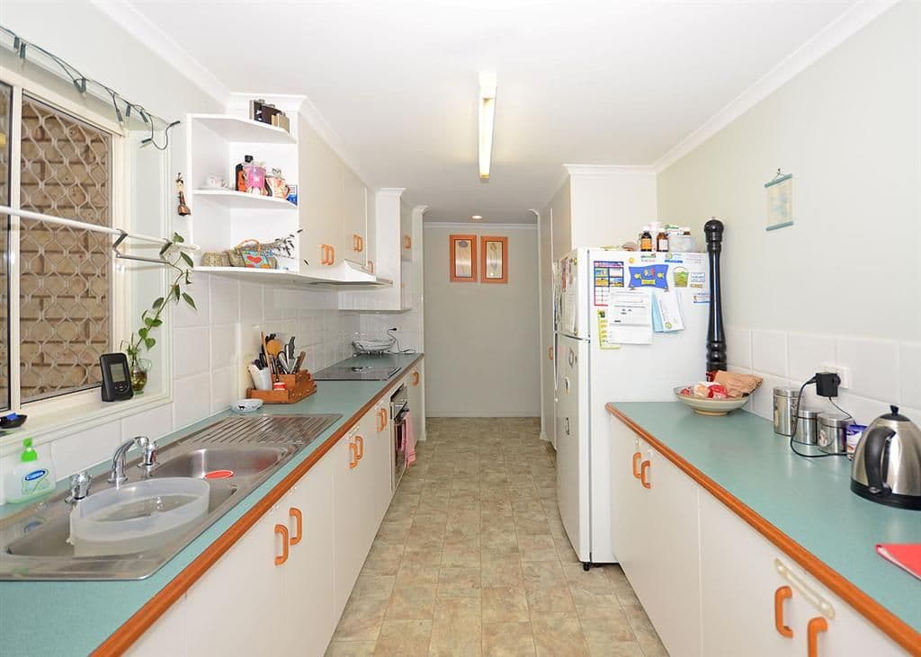 37 Bunker Avenue, URRAWEEN QLD 4655, Urraween - Thumbnail 5