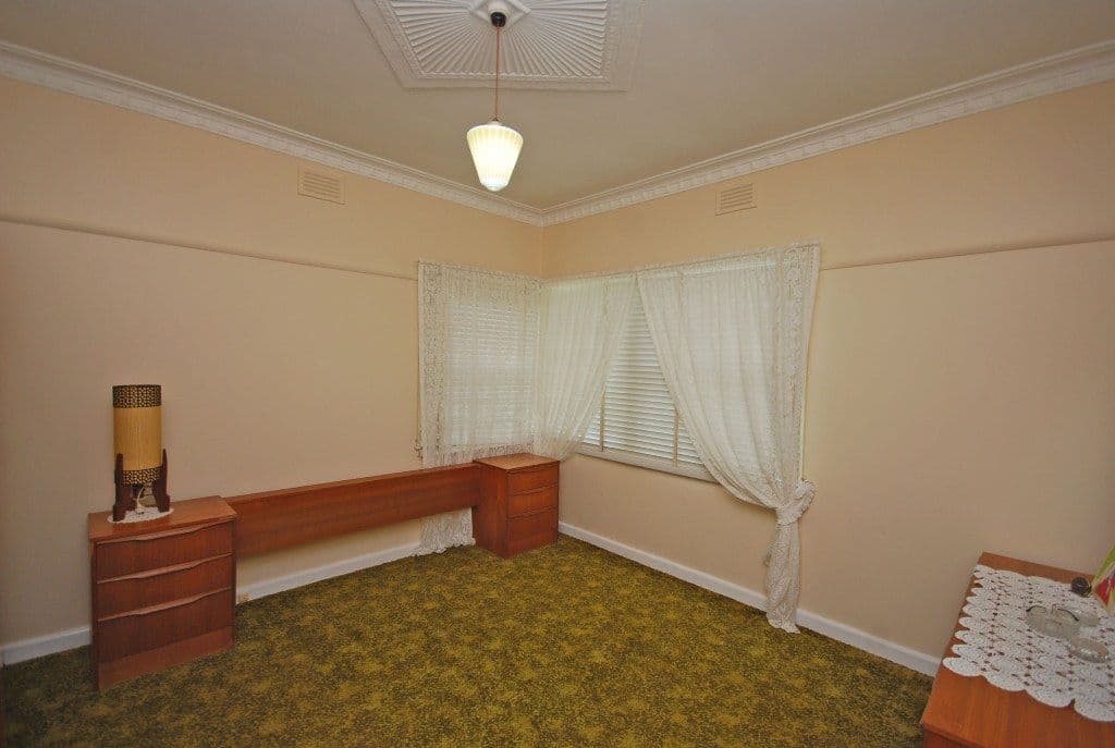 28 Oak Street, WENDOUREE  Victoria  3355, Australia, Wendouree - Thumbnail 6