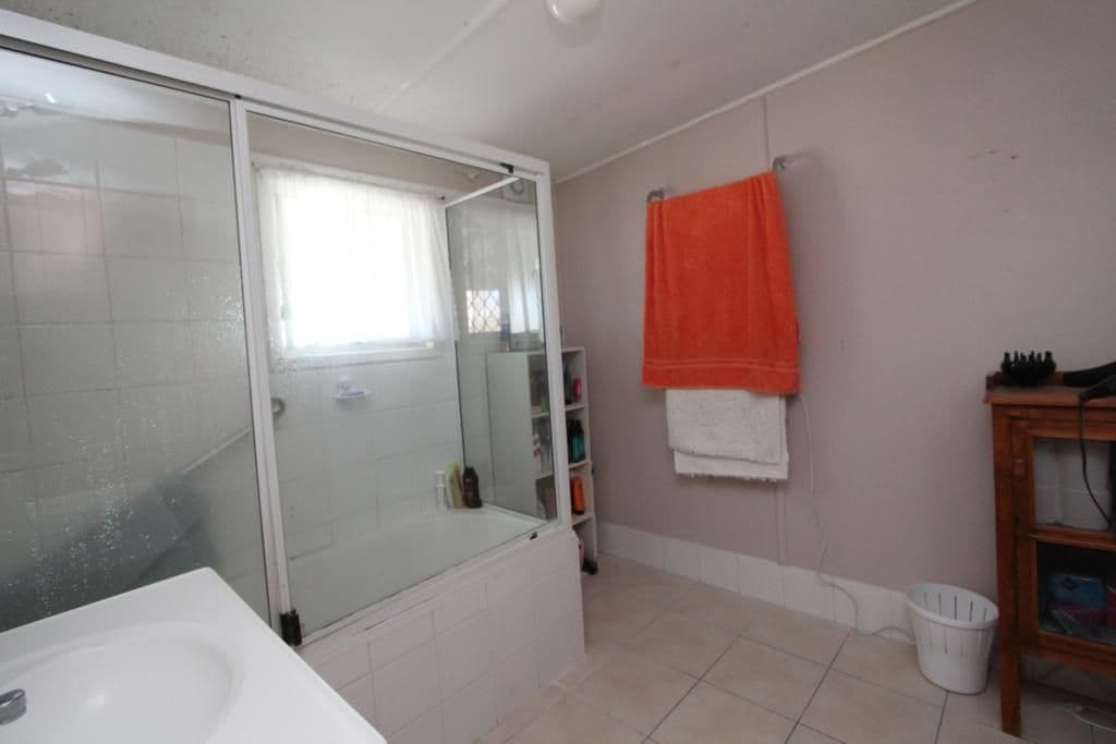 35 Margaret Street, TENTERFIELD NSW 2372, Tenterfield - Thumbnail 6