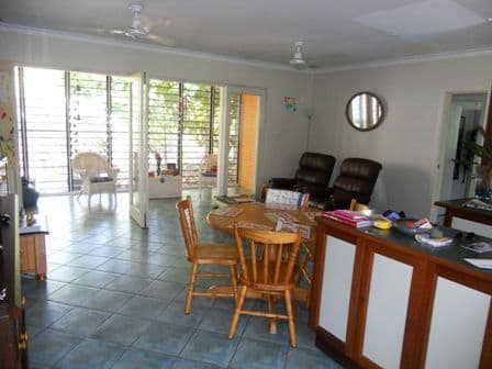 21 Gardenia Street, NIGHTCLIFF NT 0810, Nightcliff - Thumbnail 2