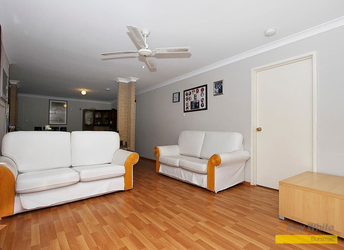 10 Casma Grove, BALLAJURA WA 6066, Ballajura - Thumbnail 5