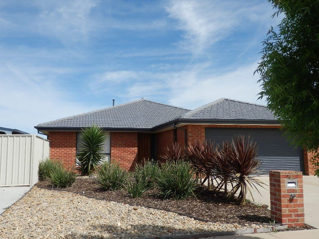 8 Kildare Avenue, MOAMA NSW 2731, Moama - Image 1