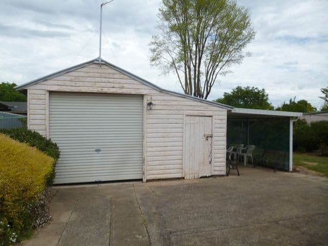 24 Tynan Street, ORANGE NSW 2800, Orange - Thumbnail 3