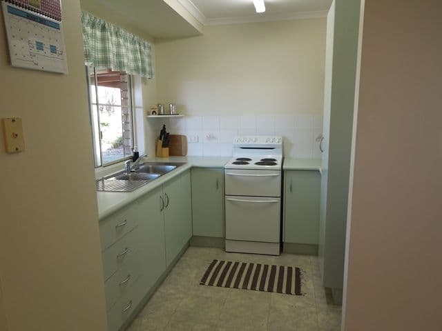6 Abel Tasman Court, RURAL VIEW QLD 4740, Rural View - Thumbnail 3
