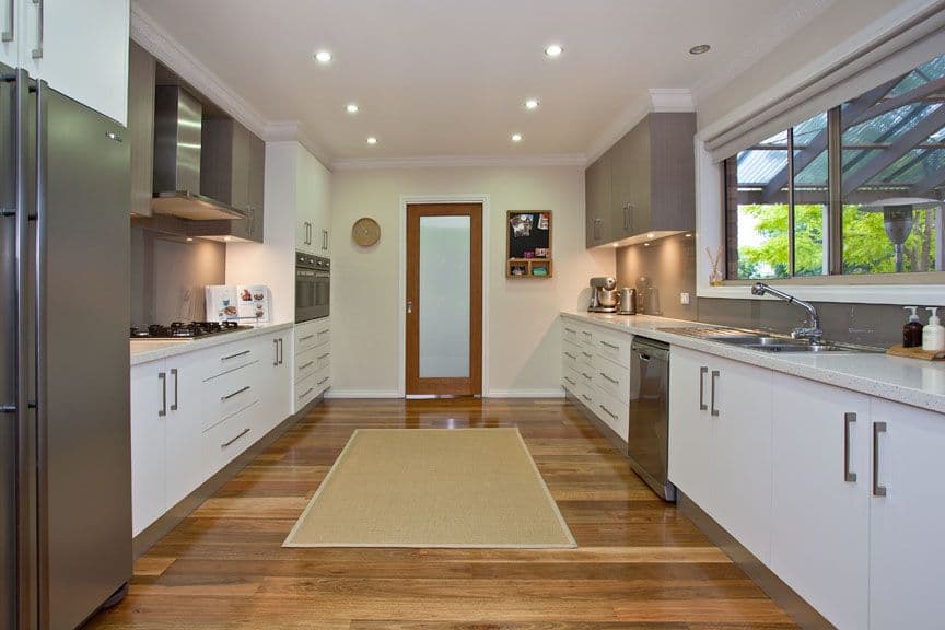 5 Highview Court, LYSTERFIELD VIC 3156, Lysterfield - Thumbnail 2