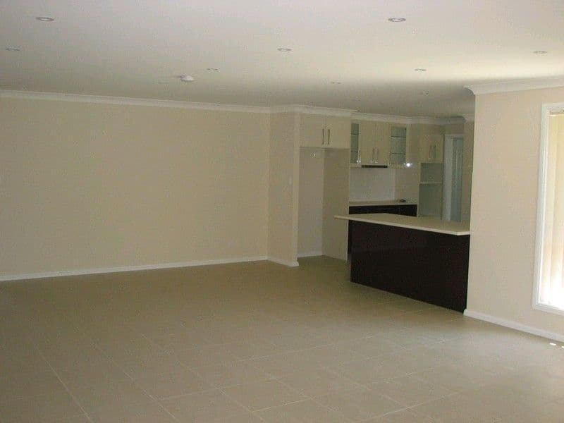 44 Struan Street, TAHMOOR NSW 2573, Tahmoor - Thumbnail 7