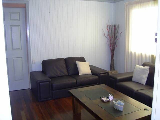 39 Holland Road, WEST MACKAY QLD 4740, West Mackay - Thumbnail 8