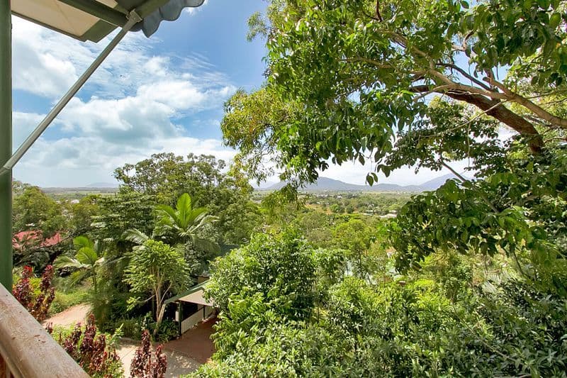 13 Darkin Close, SMITHFIELD QLD 4878, Smithfield - Thumbnail 4