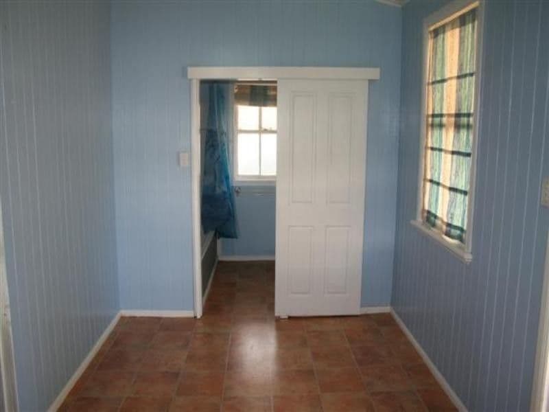 316 Edwardes Street, ROMA QLD 4455, Roma - Thumbnail 4