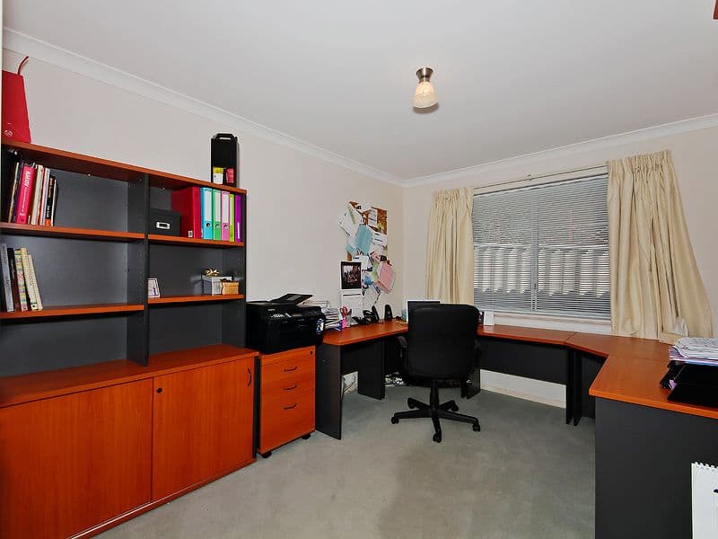 61 Casuarina Drive, HALLS HEAD WA 6210, Halls Head - Thumbnail 8