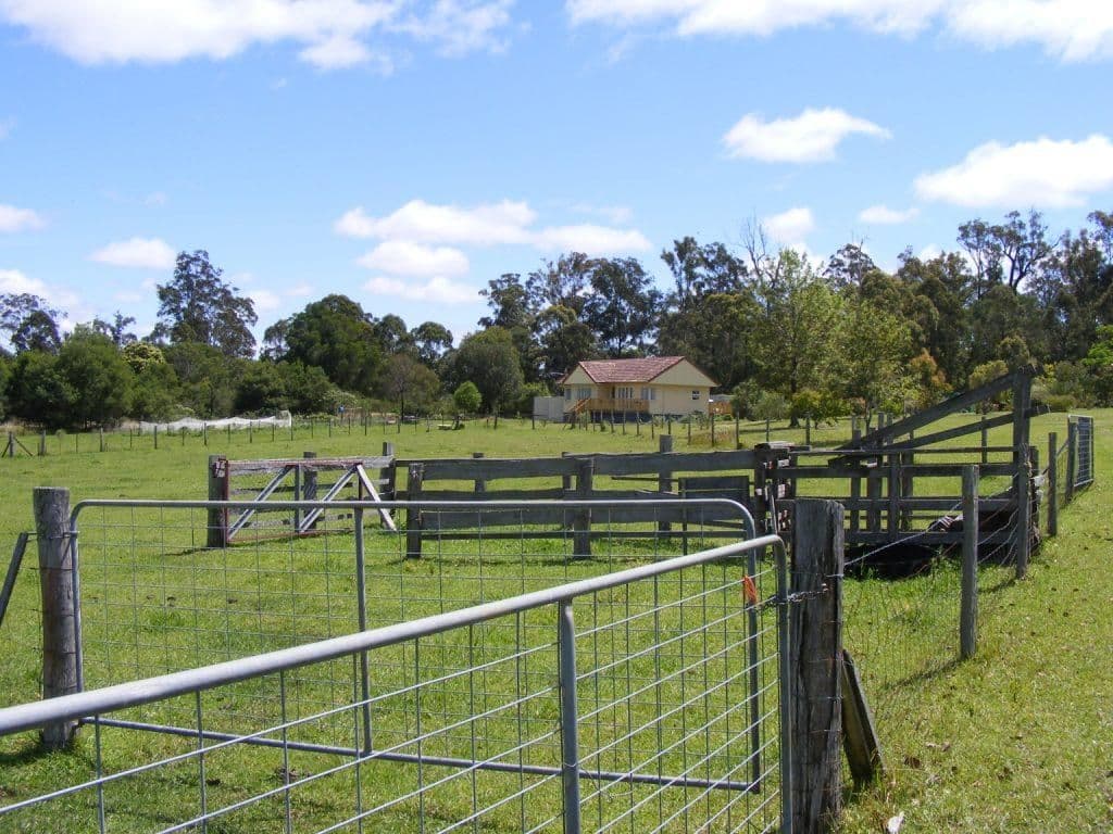 BLACKBUTT QLD 4314, Blackbutt - Thumbnail 3
