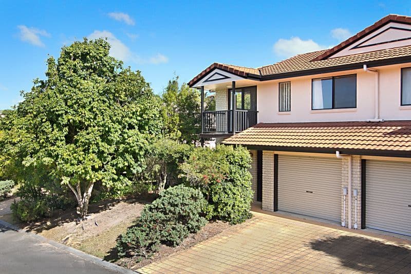 90 Oakleaf Street, EIGHT MILE PLAINS QLD 4113, Eight Mile Plains - Image 1