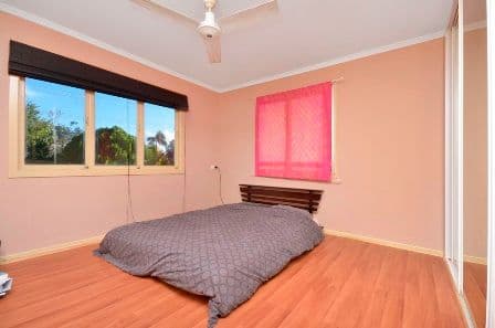 219 Kinanawah Road, WYNNUM WEST QLD 4178, Wynnum West - Thumbnail 5
