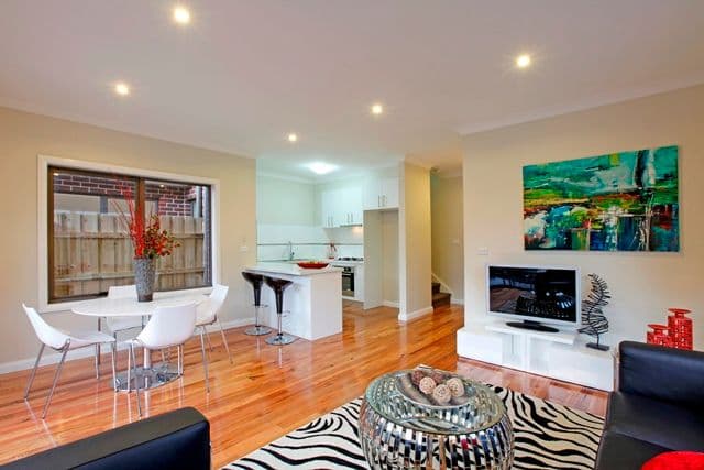 51 Pickett Street, RESERVOIR VIC 3073, Reservoir - Thumbnail 3