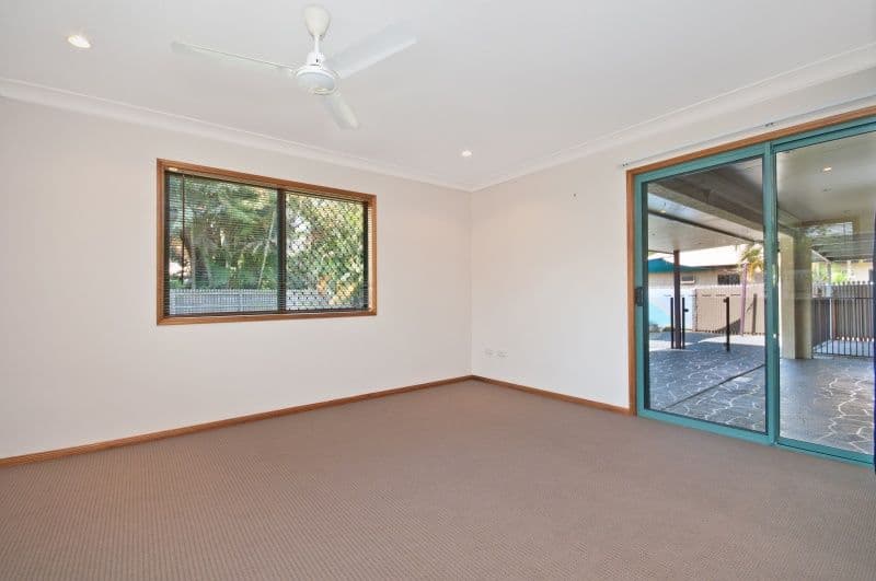 27 Pacific Avenue, BUSHLAND BEACH QLD 4818, Bushland Beach - Thumbnail 6