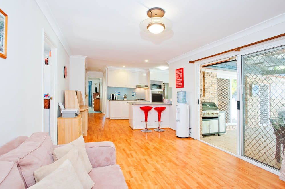 47 Nardie Street, EIGHT MILE PLAINS QLD 4113, Eight Mile Plains - Thumbnail 2