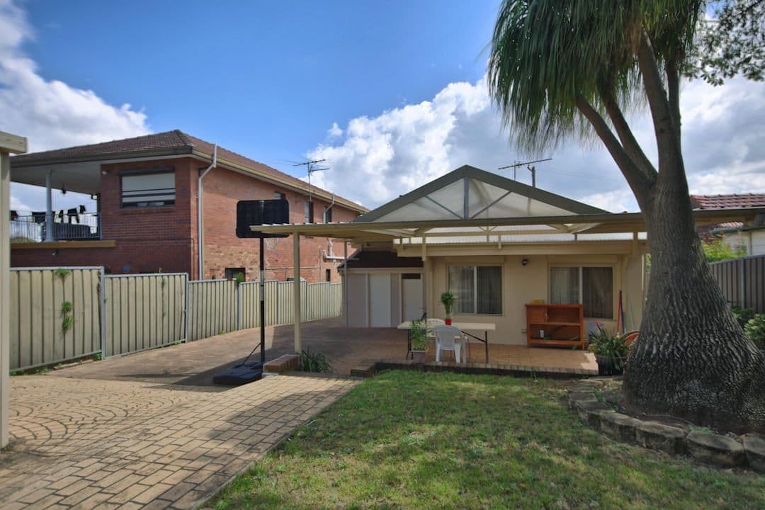 7 Mount Lewis Avenue, PUNCHBOWL NSW 2196, Punchbowl - Thumbnail 8