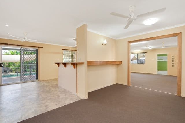 25 Amethyst Street, BAYVIEW HEIGHTS QLD 4868, Bayview Heights - Thumbnail 8