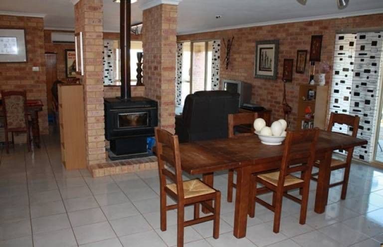 3 Isachar Road, BOWES WA 6535, Bowes - Thumbnail 7