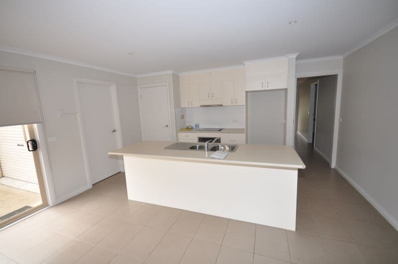 17 Pope Street, BANNOCKBURN VIC 3331, Bannockburn - Thumbnail 2