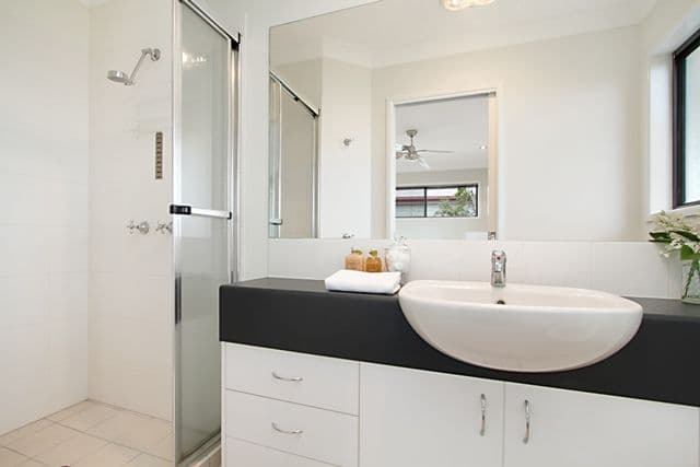 19 Worden Street, MORNINGSIDE QLD 4170, Morningside - Thumbnail 8