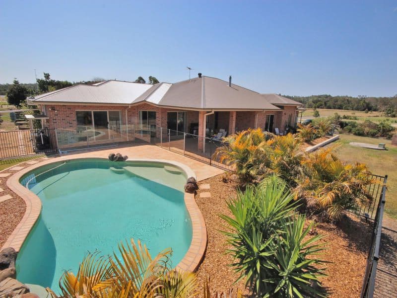 2 Sovereign Way, SAMFORD VALLEY QLD 4520, Samford Valley - Image 1