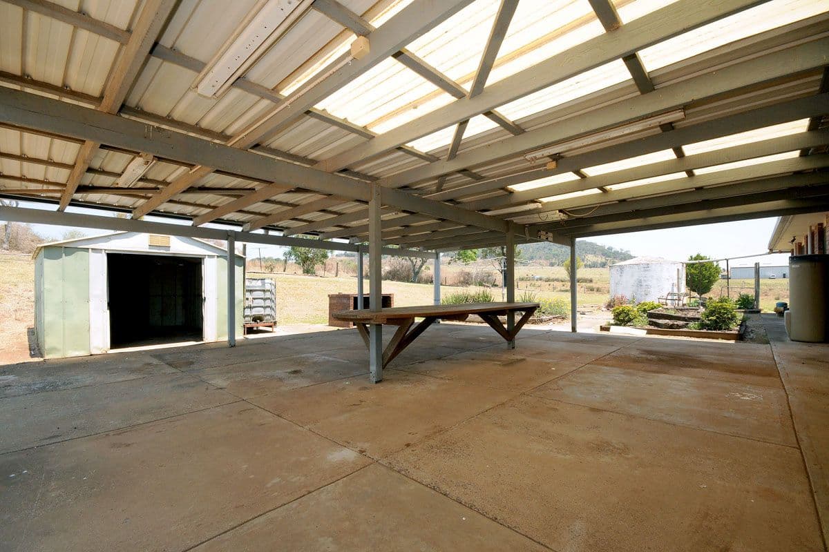 261 Gowrie Glencoe Road, GLENCOE QLD 4352, Glencoe - Thumbnail 7