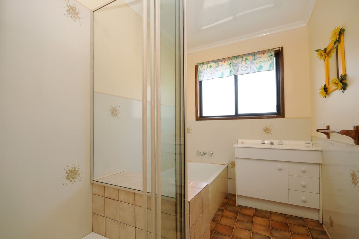 261 Gowrie Glencoe Road, GLENCOE QLD 4352, Glencoe - Thumbnail 6